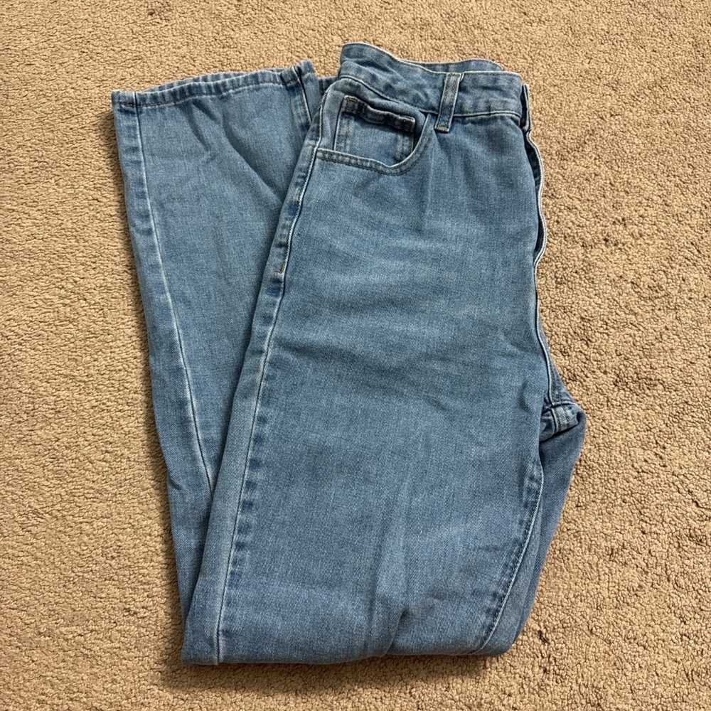 High-waisted Blue Jeans